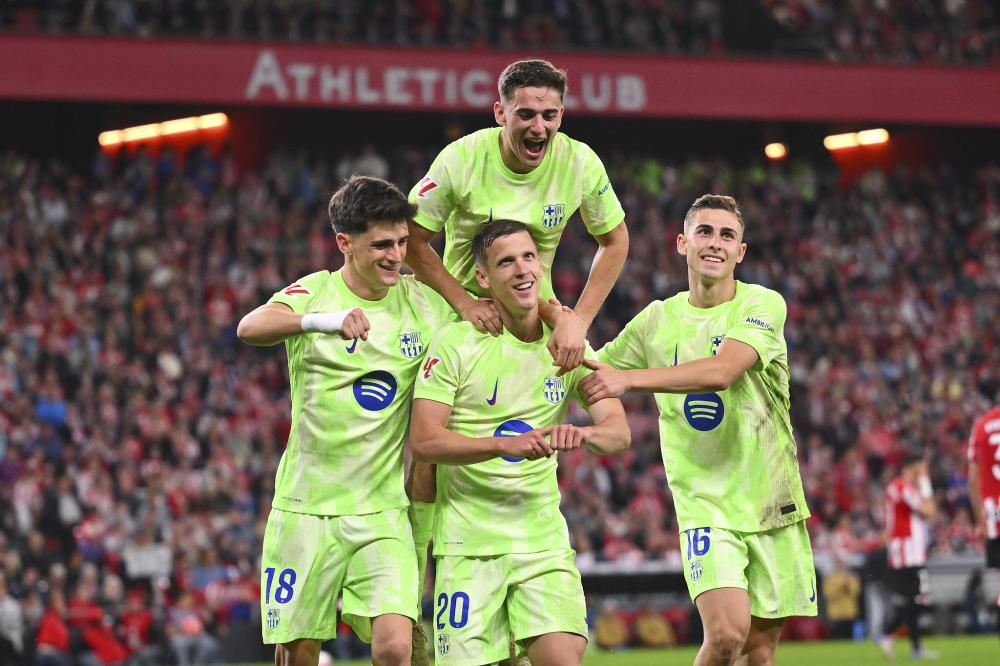 米体：卡利亚里门将卡普里莱受到了多家豪门俱乐部青睐